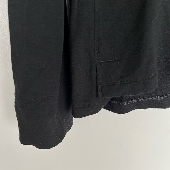 Men’s Kit and Ace Cashmere/Cotton V-neck Long Sleeve - Picture 4 of 7